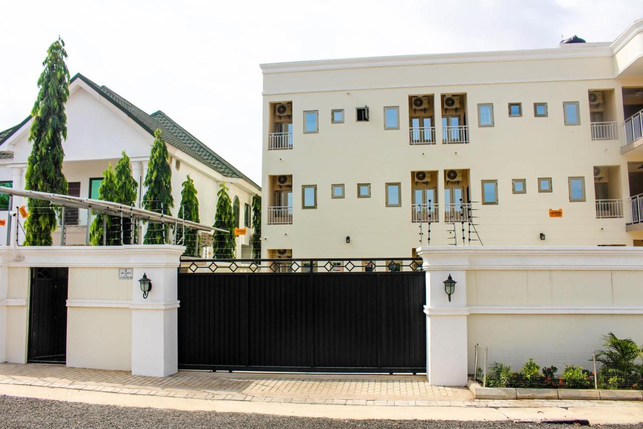High Level Apartment Haatso Екстер'єр фото