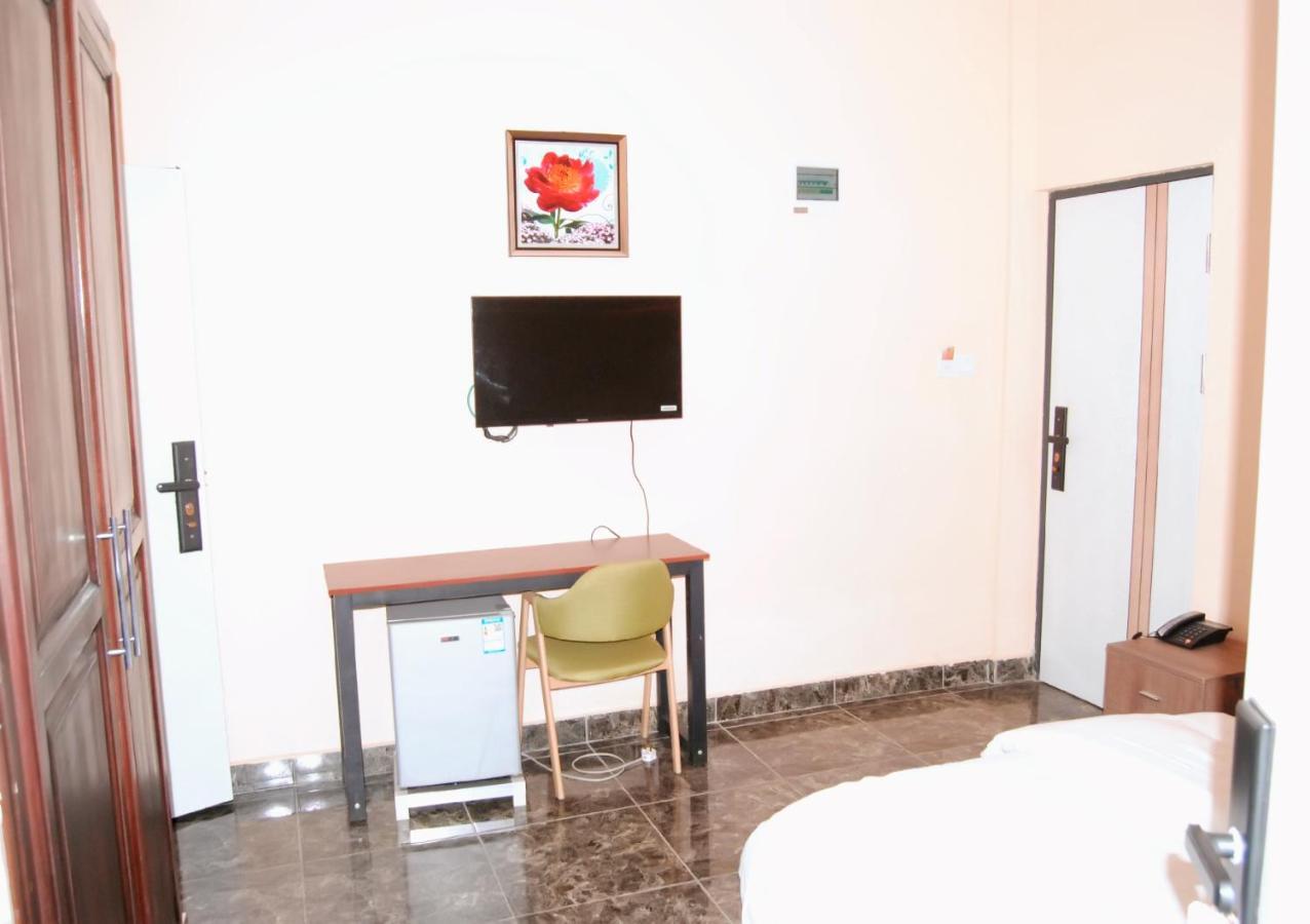 High Level Apartment Haatso Екстер'єр фото