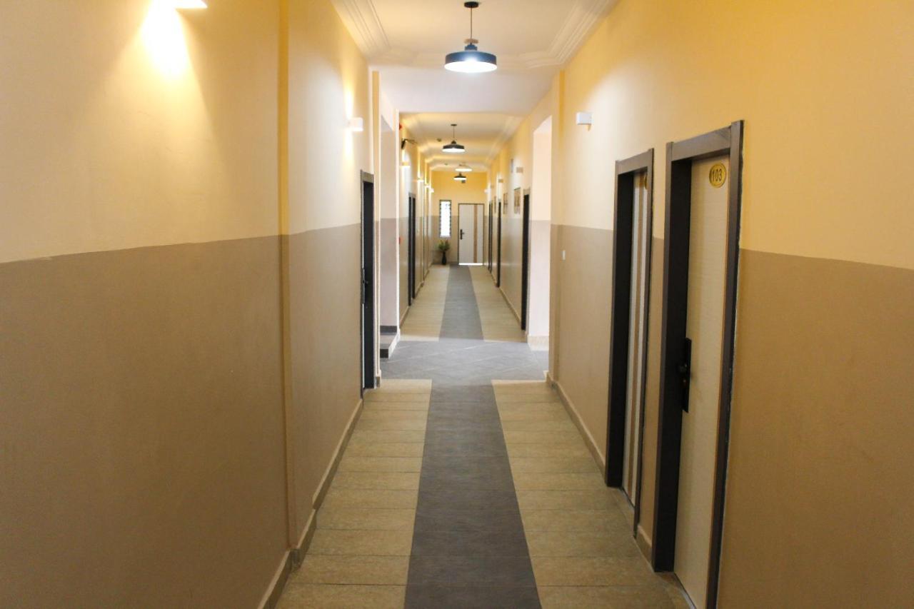 High Level Apartment Haatso Екстер'єр фото
