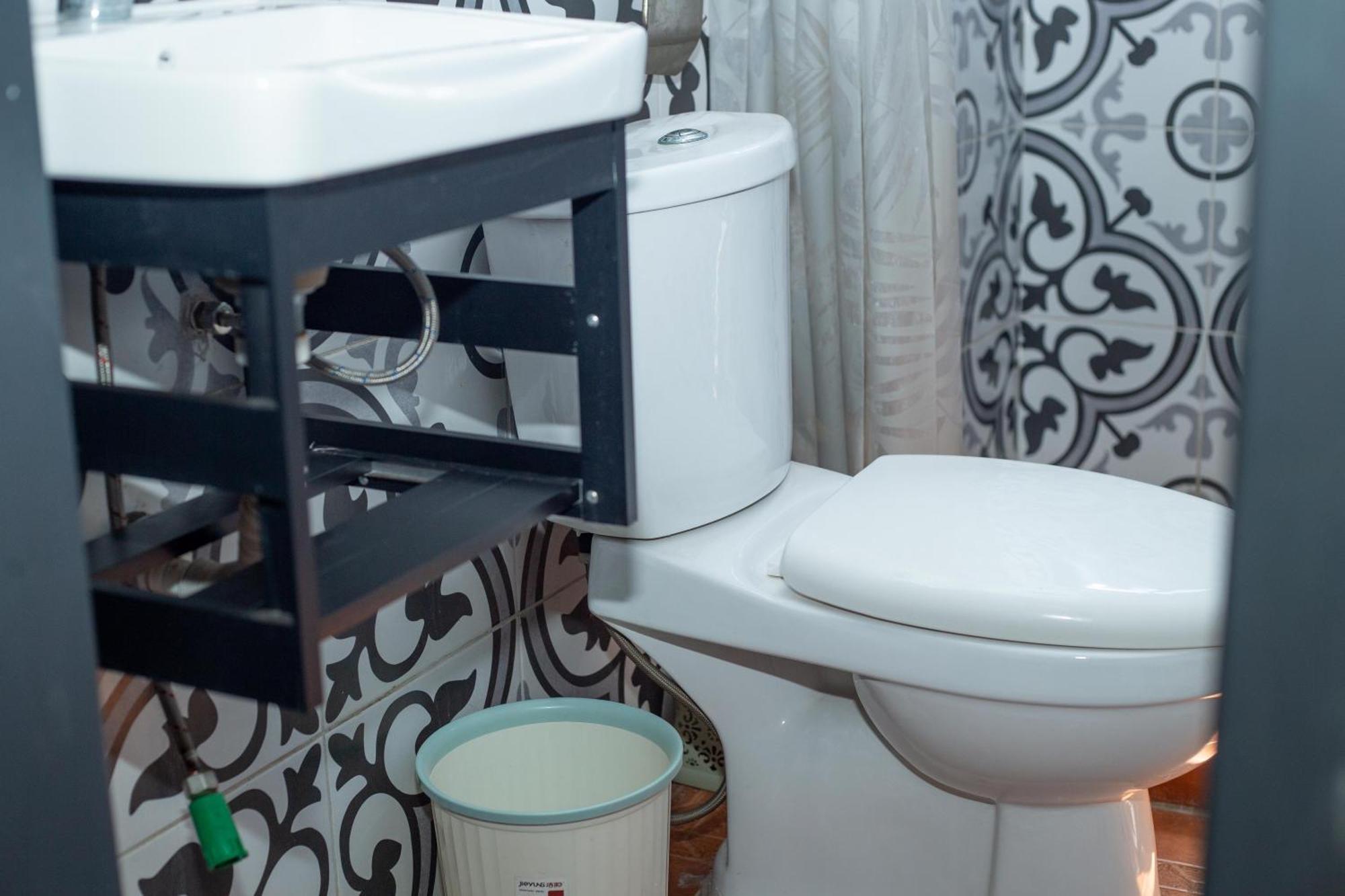 High Level Apartment Haatso Екстер'єр фото